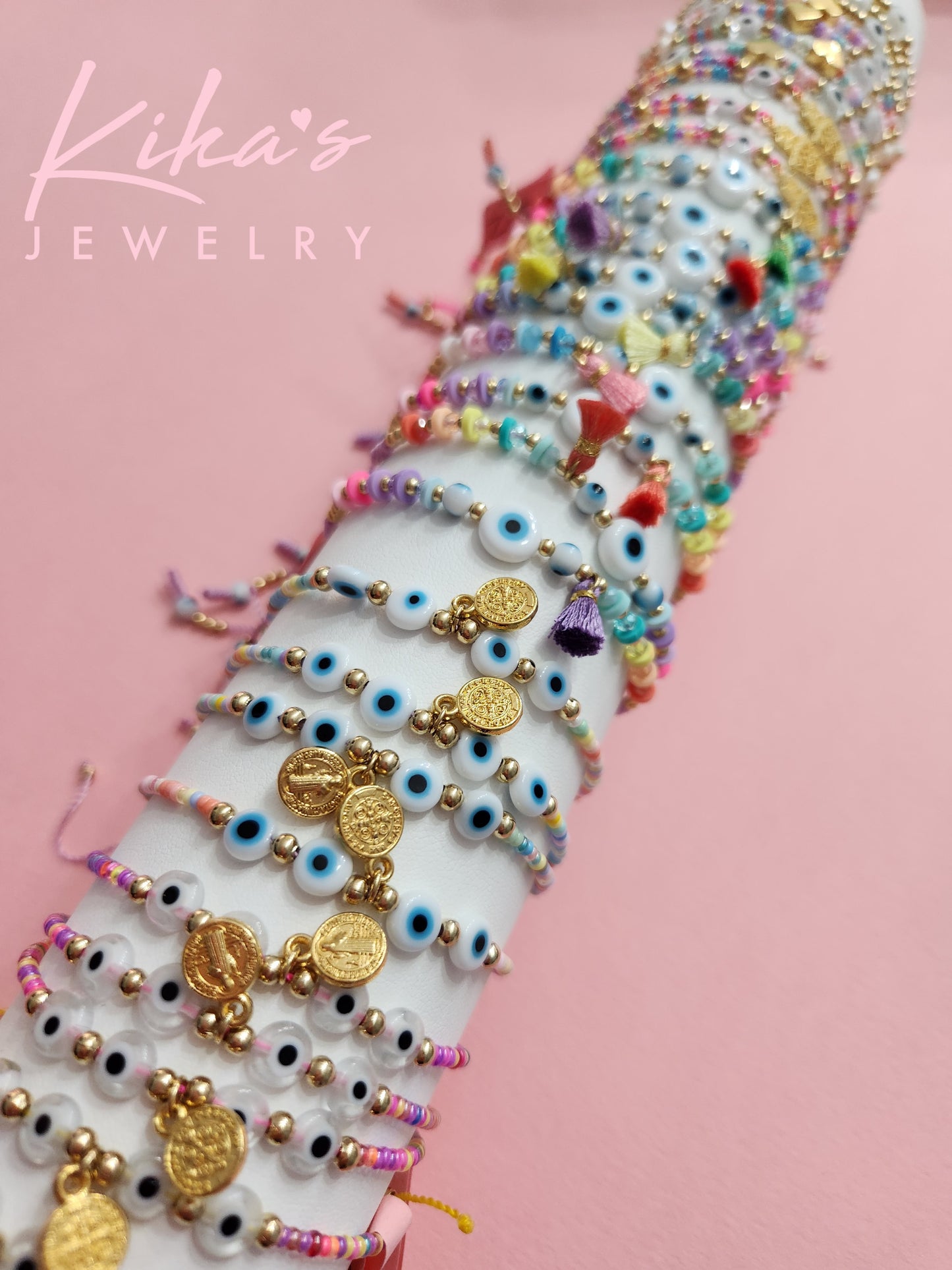 San Benito Ojitos String Bracelet
