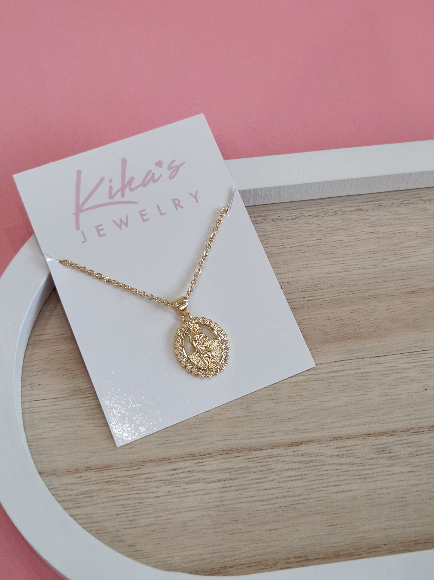 Collar Oval San Judas Bling Oro