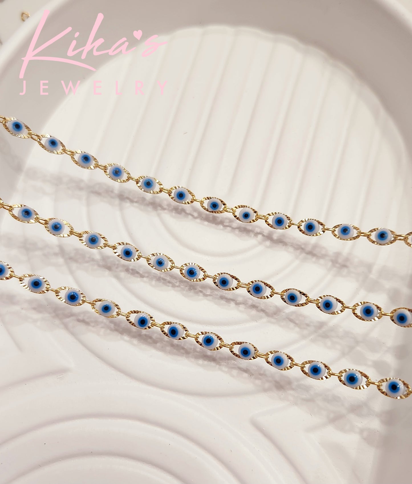 Ojitos Choker Necklace