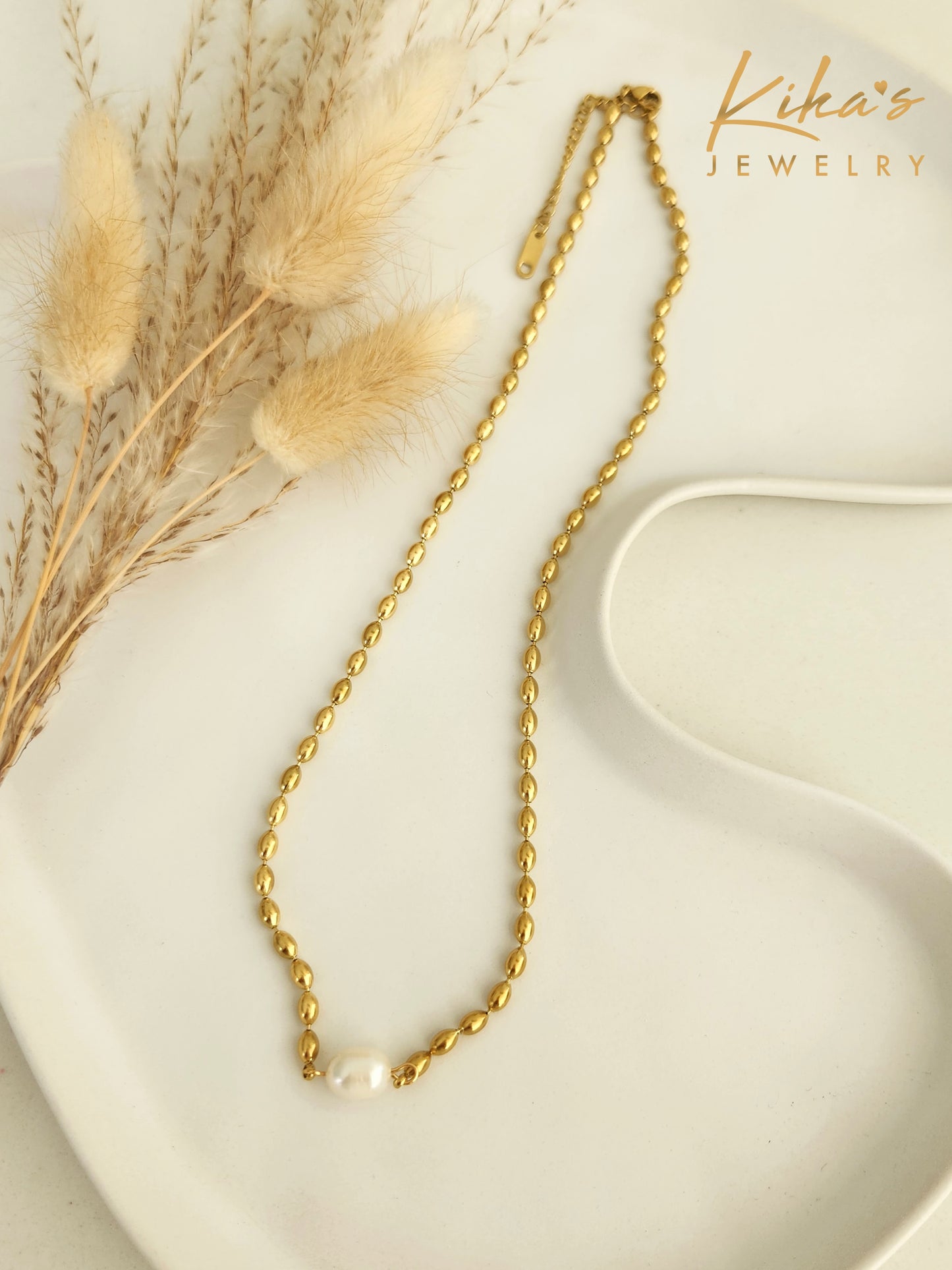 Vintage Pearl Beaded Necklace