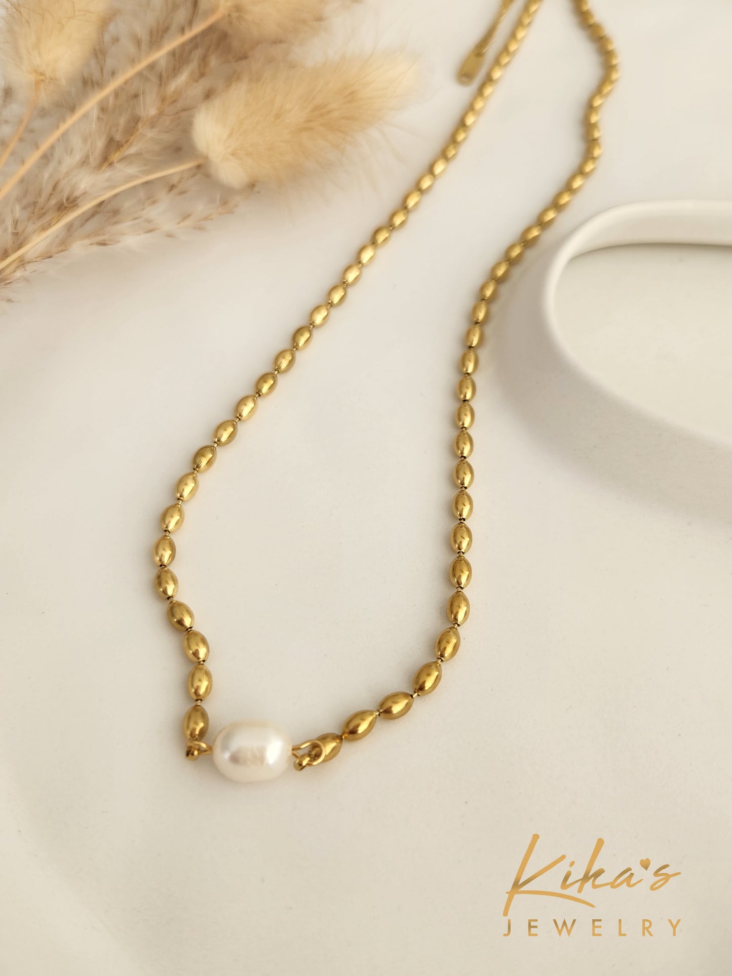 Vintage Pearl Beaded Necklace