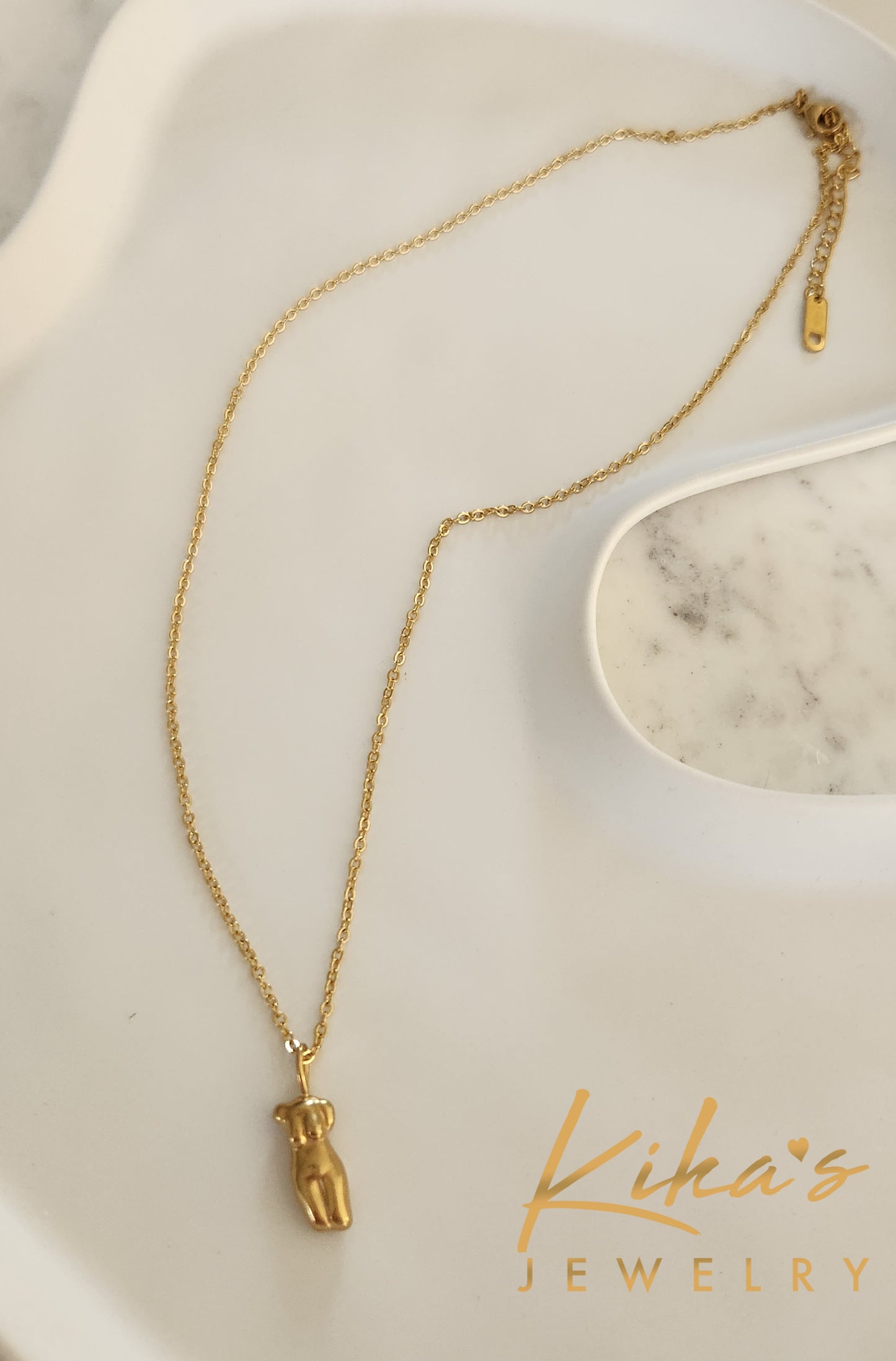 El Cuerpecito Necklace