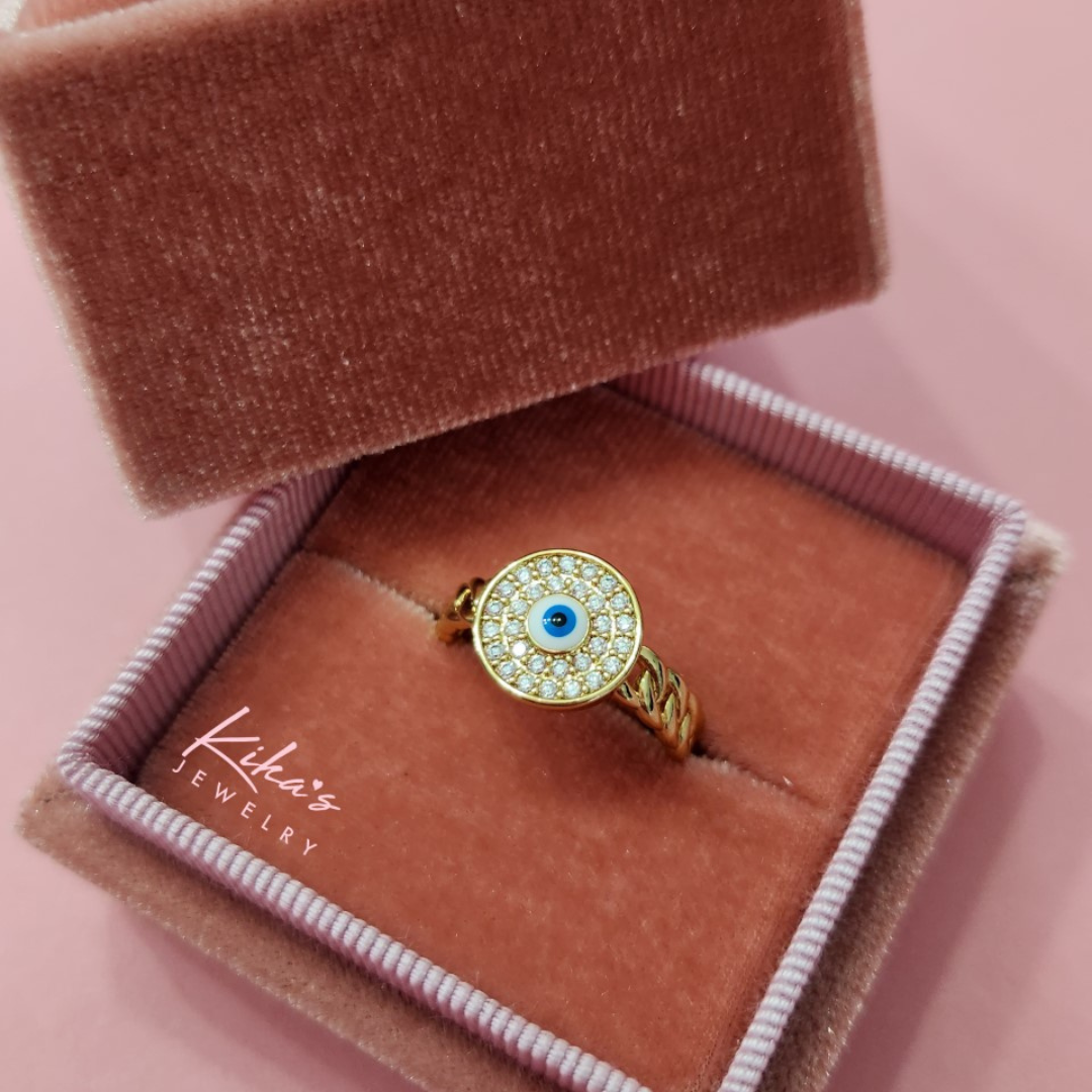 Evil Eye Round Gold Ring