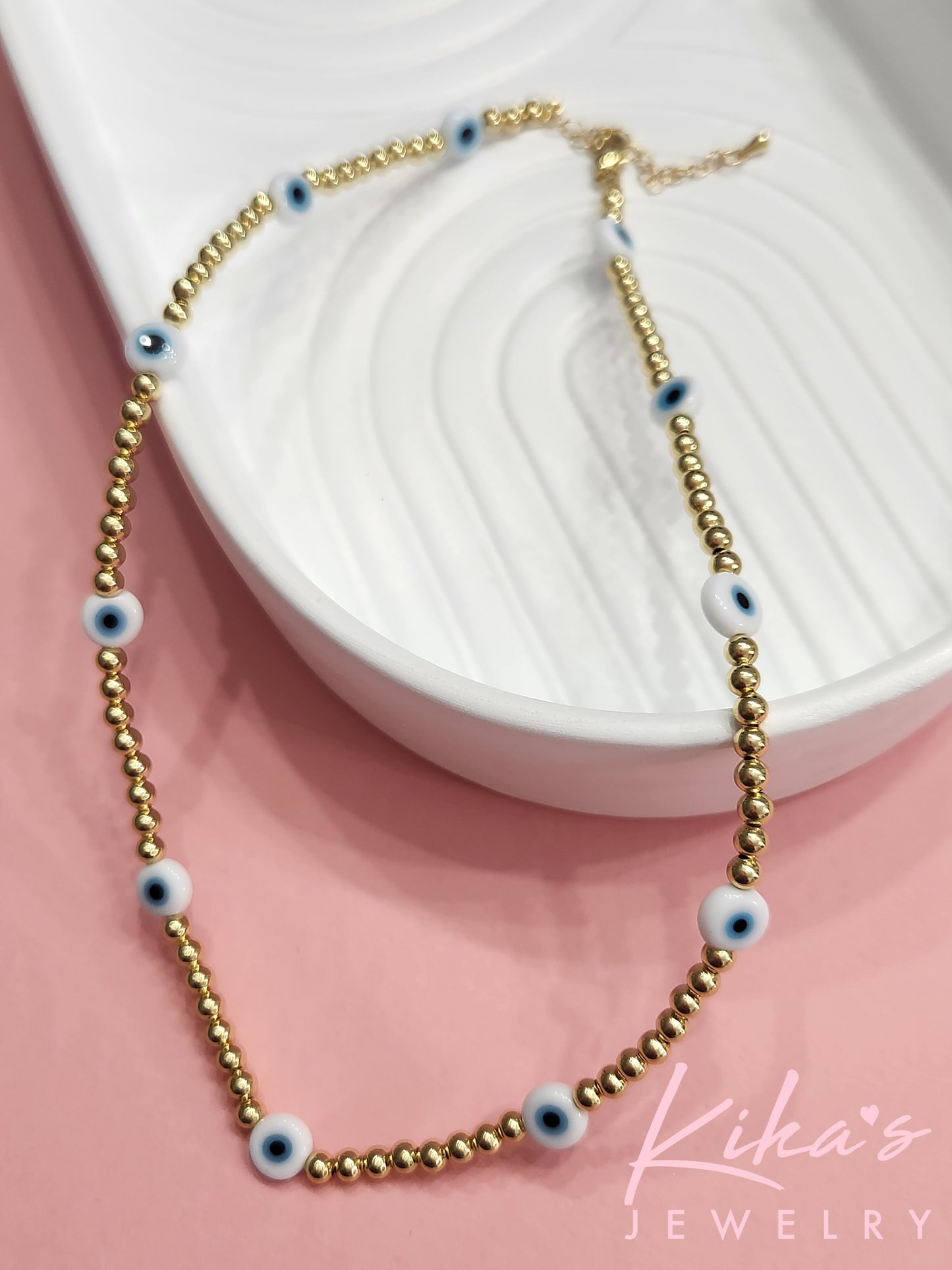 Ojitos Gold Beads Choker Necklace